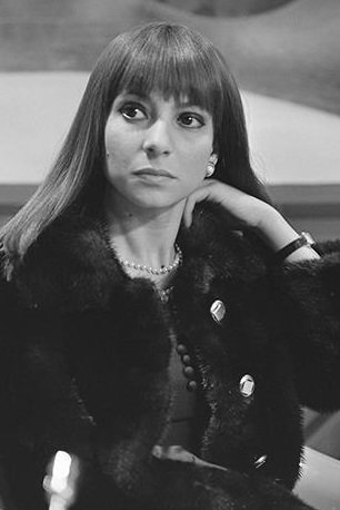 et billede af Esther Ofarim