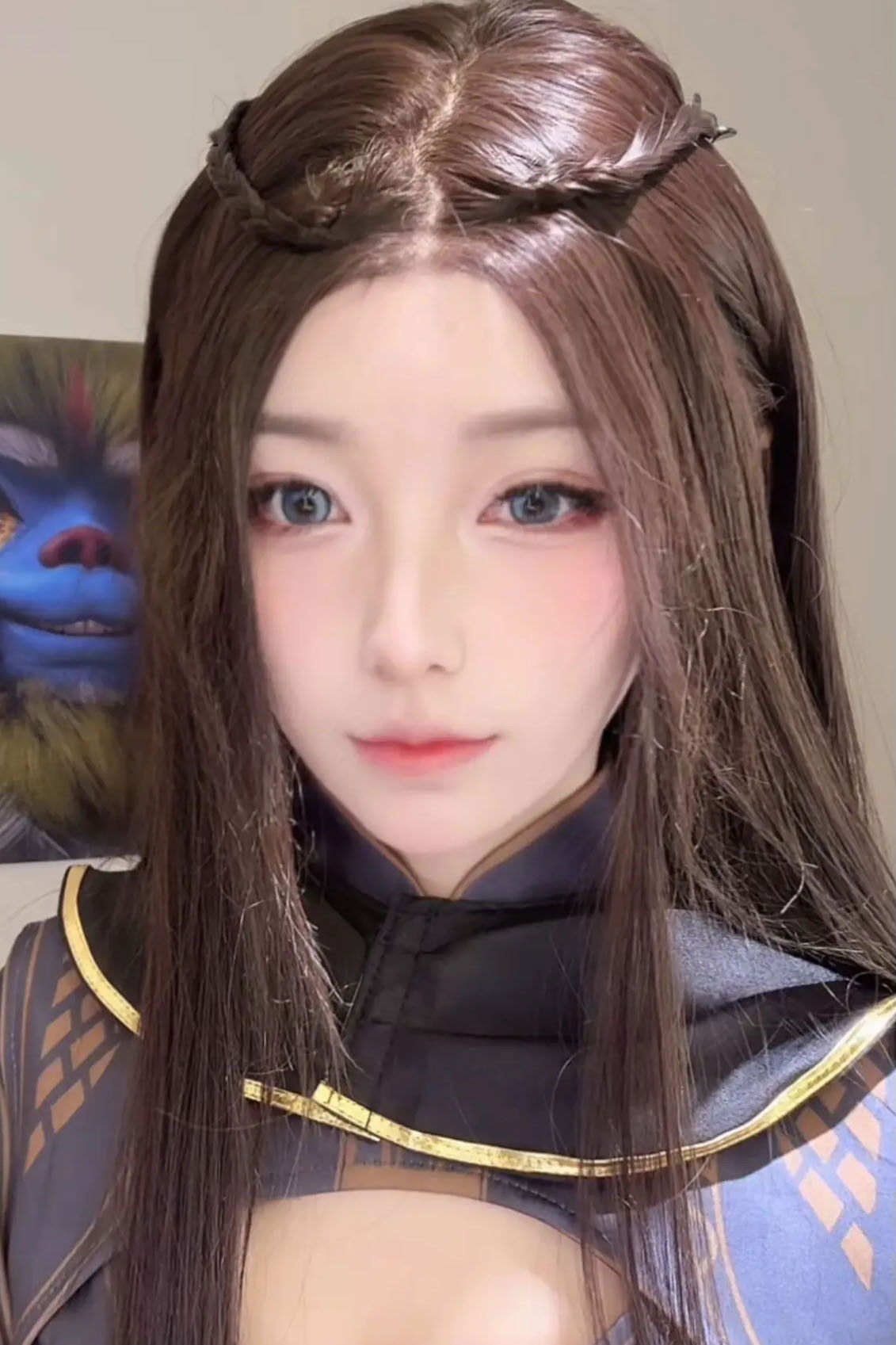 Profile 林昭言 with character 龙萱 (voice)