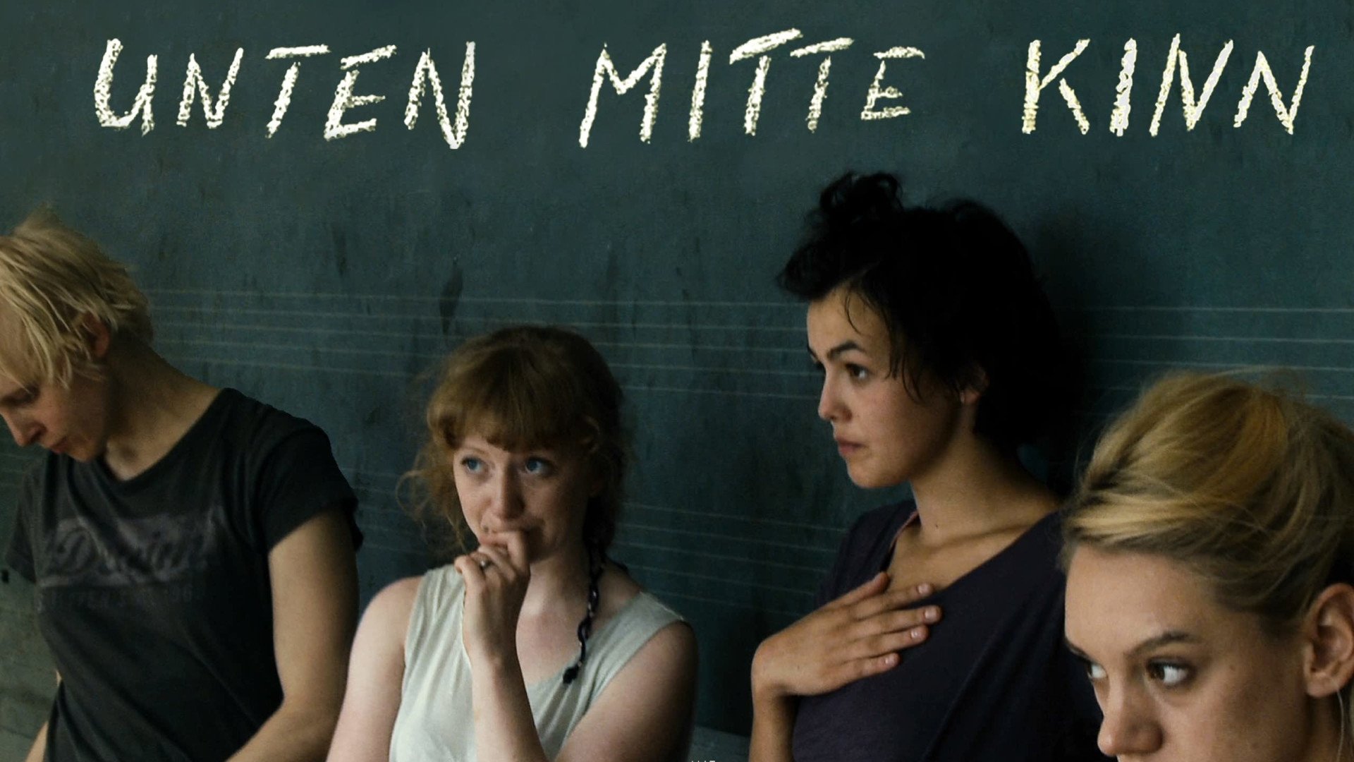 Unten Mitte Kinn (2011)