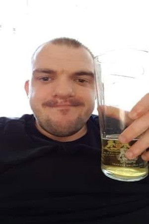 et billede af Patrick Gill