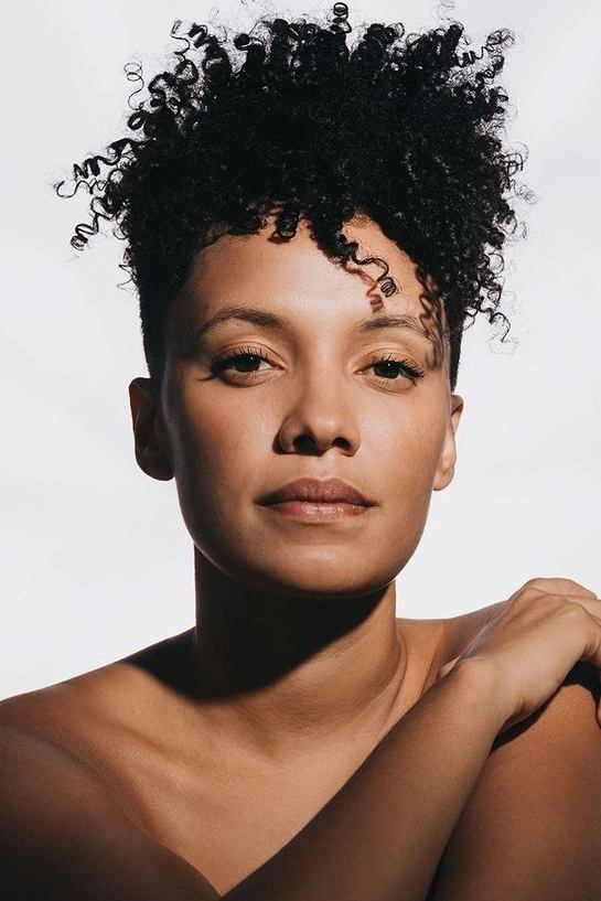 et billede af Thais Lago