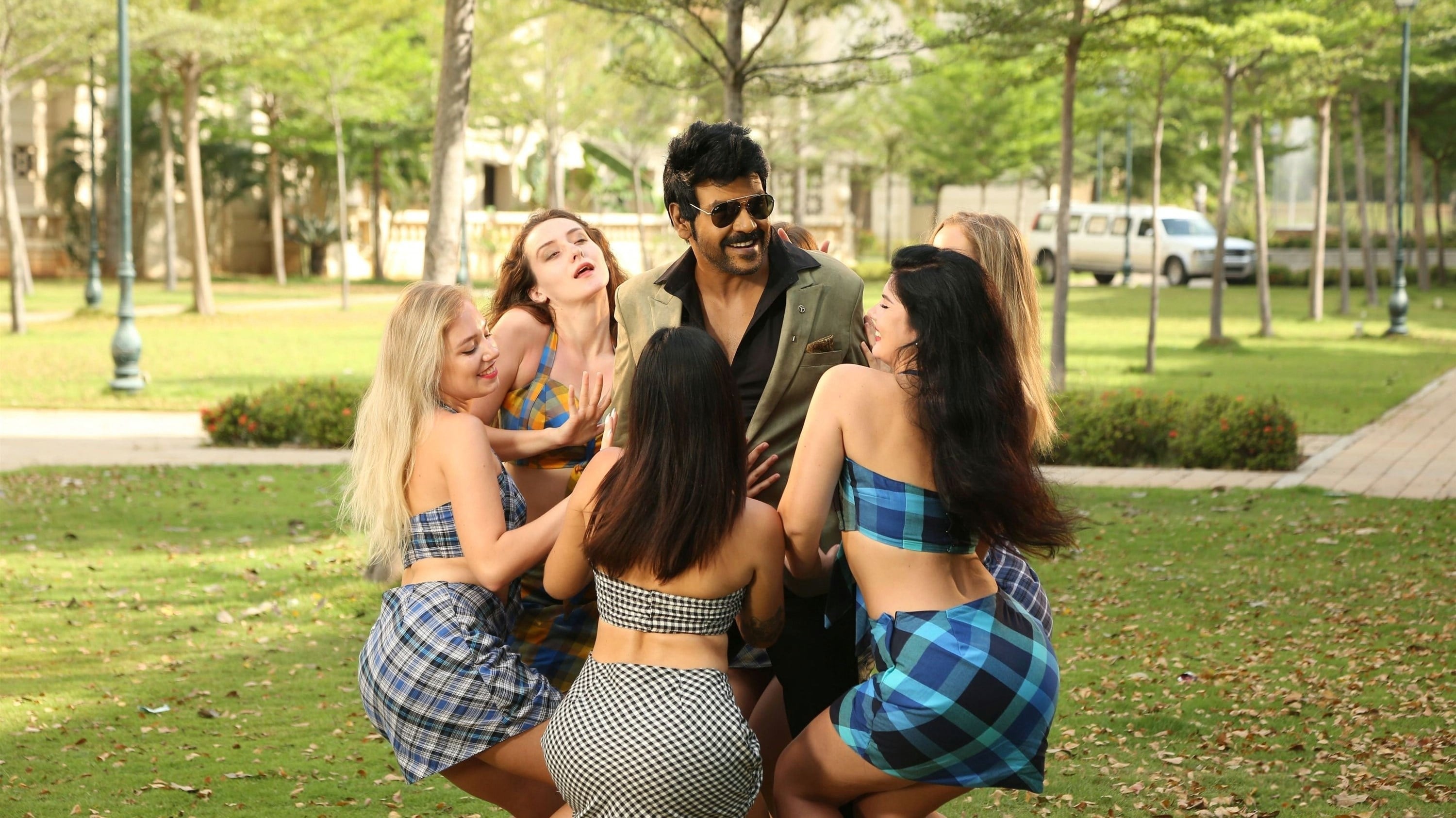 Image du film Kanchana 3 8y3jibqd0fytlqzvxckmtzvpbp7jpg