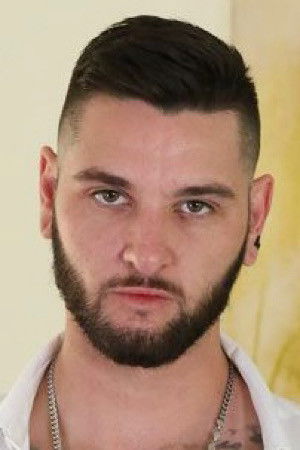 et billede af Teddy Bryce