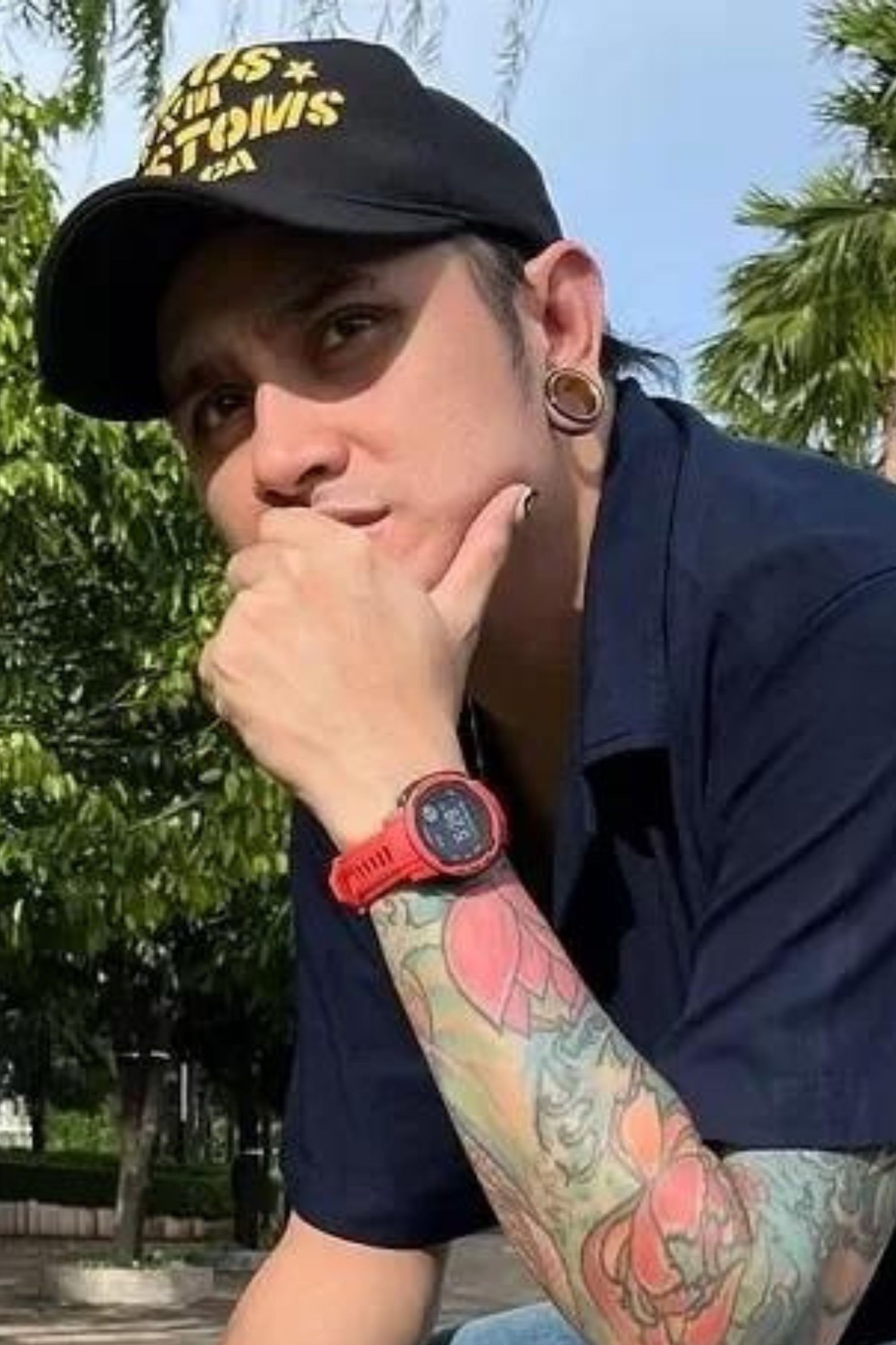 et billede af Vicky Nitinegoro