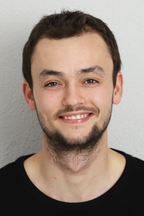 et billede af Fahrettin Avcı