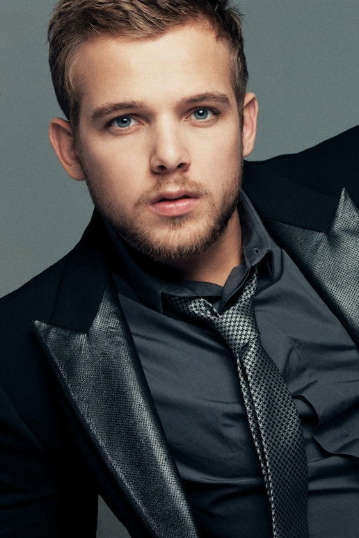 Max Thieriot