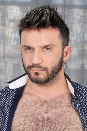 et billede af Kike Gil