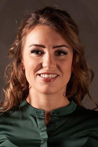 Profile Amy with character Self - Owner Pink Sheets