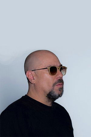 et billede af Santiago Moure