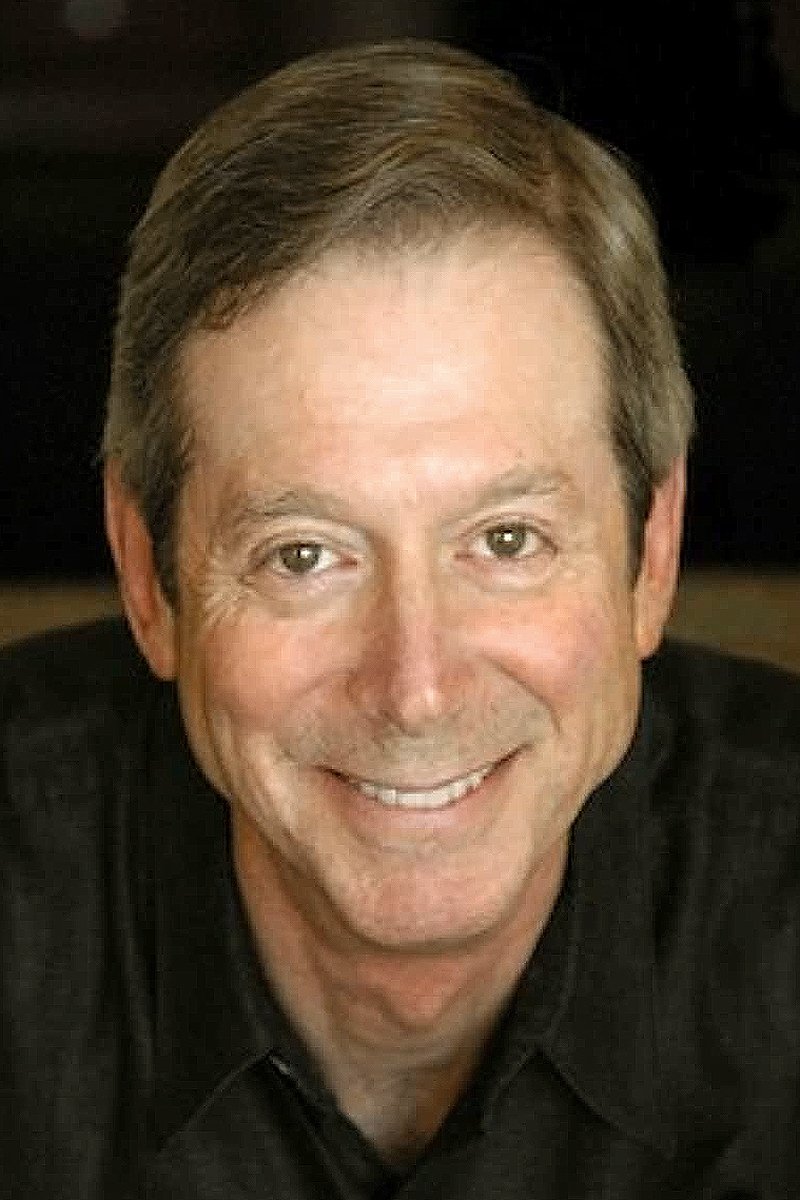 et billede af James L. Conway