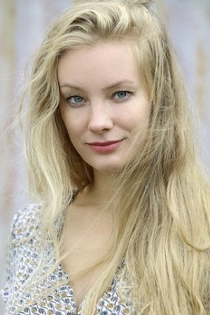 et billede af Nora Quest