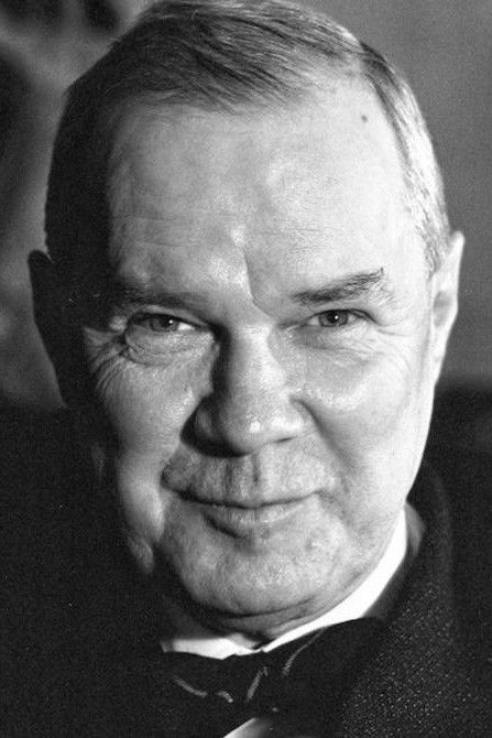 et billede af Jay Leyda