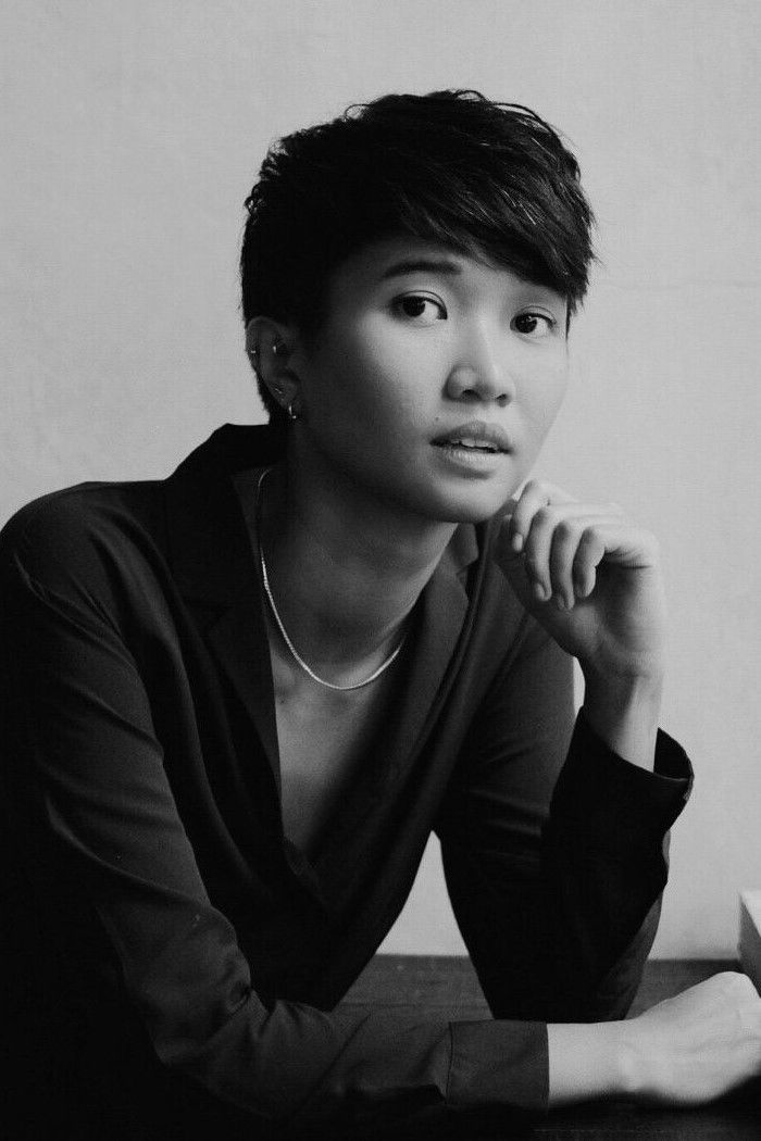 et billede af Samantha Lee