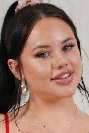 et billede af Madalina Moon