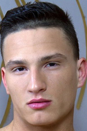 et billede af Zane Lewis