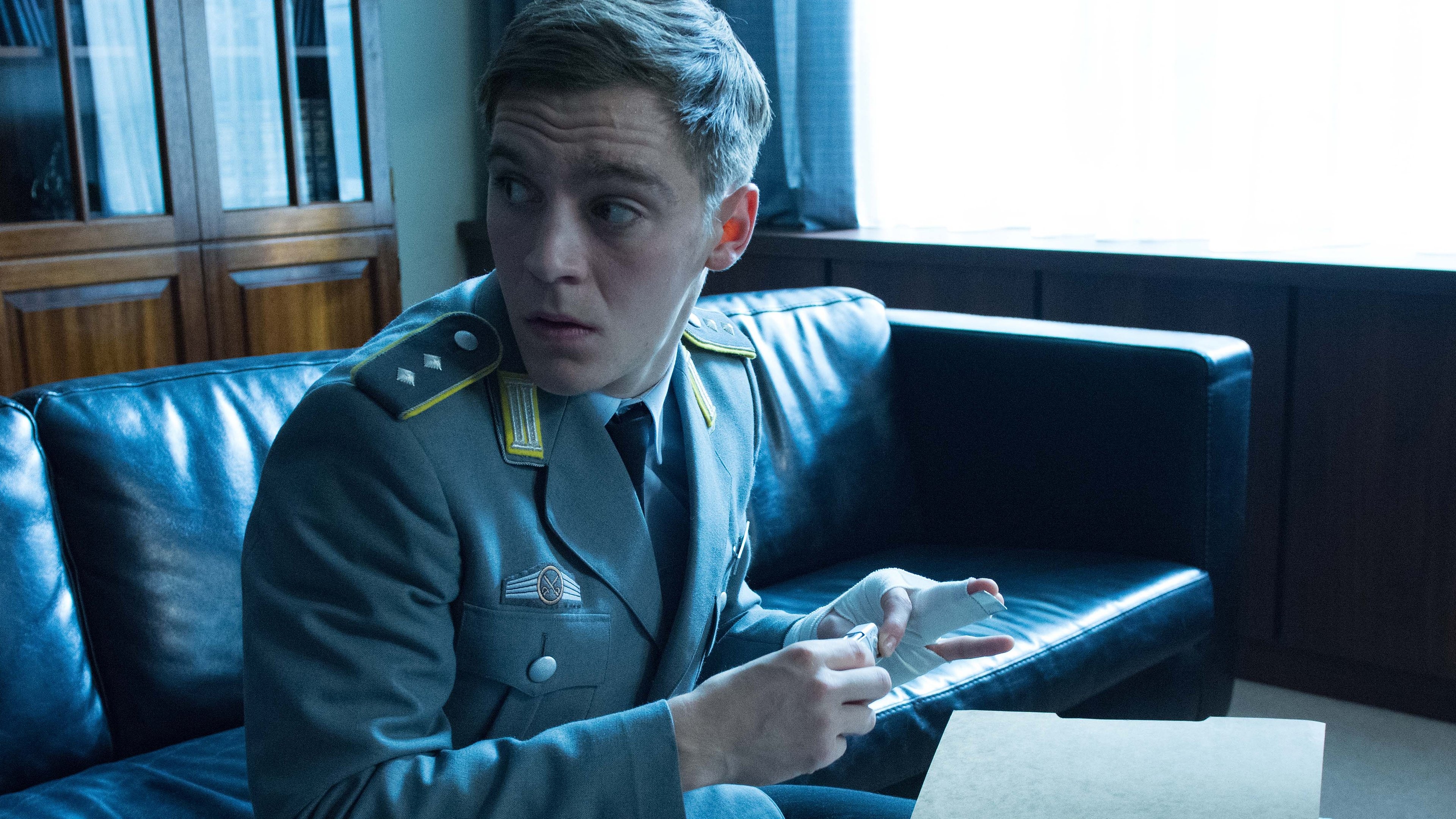 Deutschland 83 saison 1 episode 1 streaming vf - 𝐏𝐀𝐏𝐘𝐒𝐓𝐑𝐄𝐀𝐌𝐈𝐍𝐆