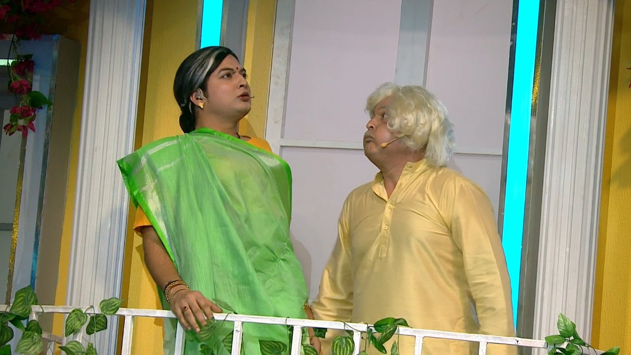 Thumbnail for 90 Degree Comedy Impresses Everyone Season 1 Episode 4