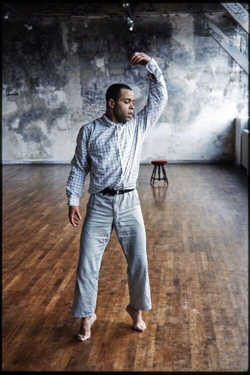 et billede af Bernardo Montet