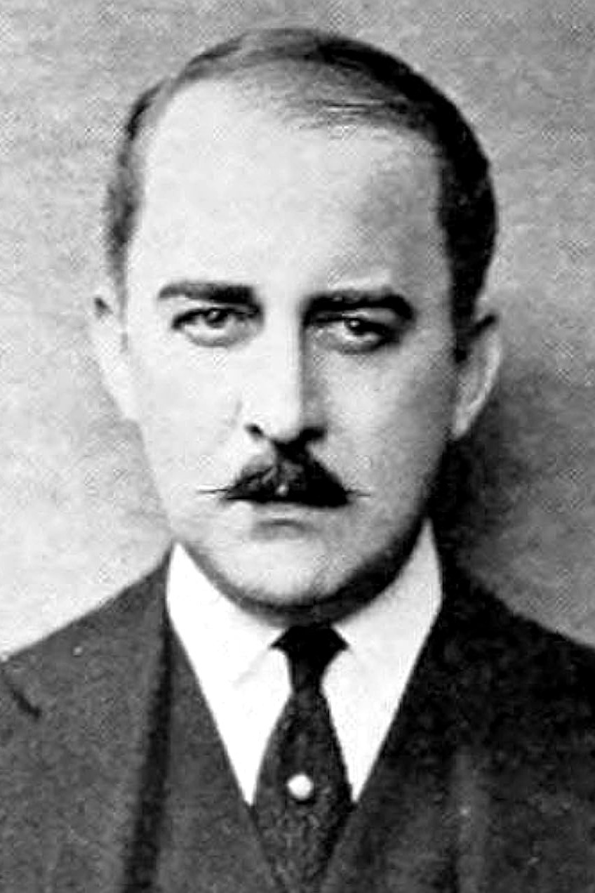 et billede af Arthur Stuart Hull