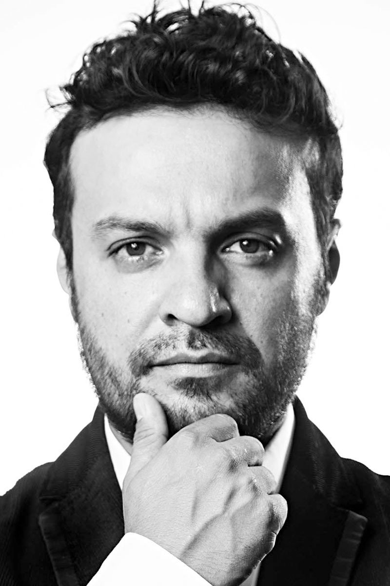 Julián Román | Juan Gabriel