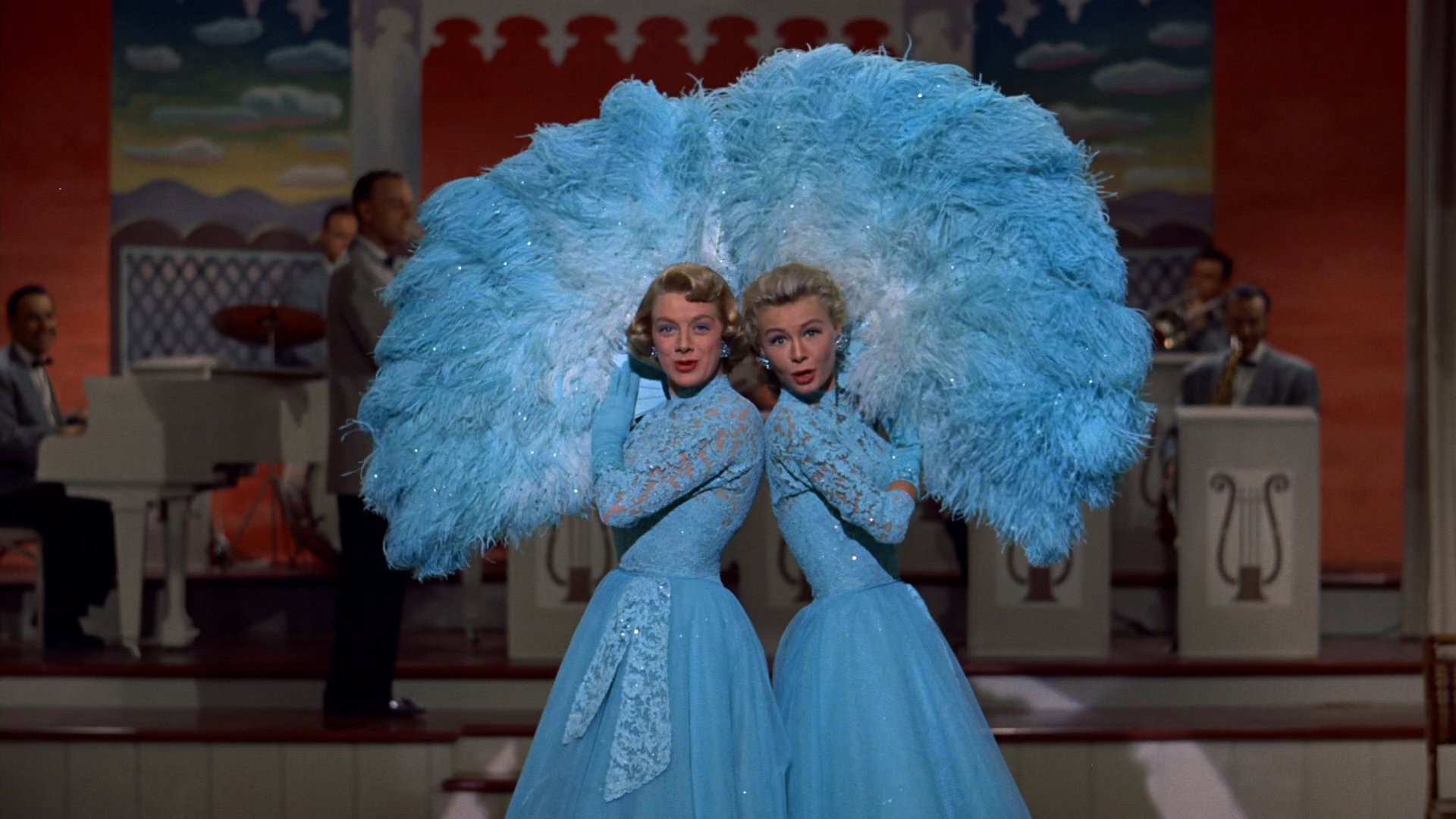 White Christmas (1954) — still 9