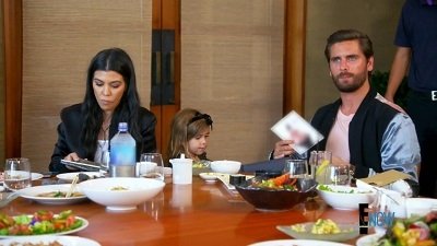 Keeping Up with the Kardashians Staffel 12 :Folge 15 