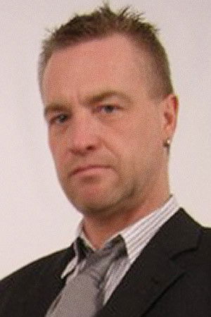 et billede af Joe Care