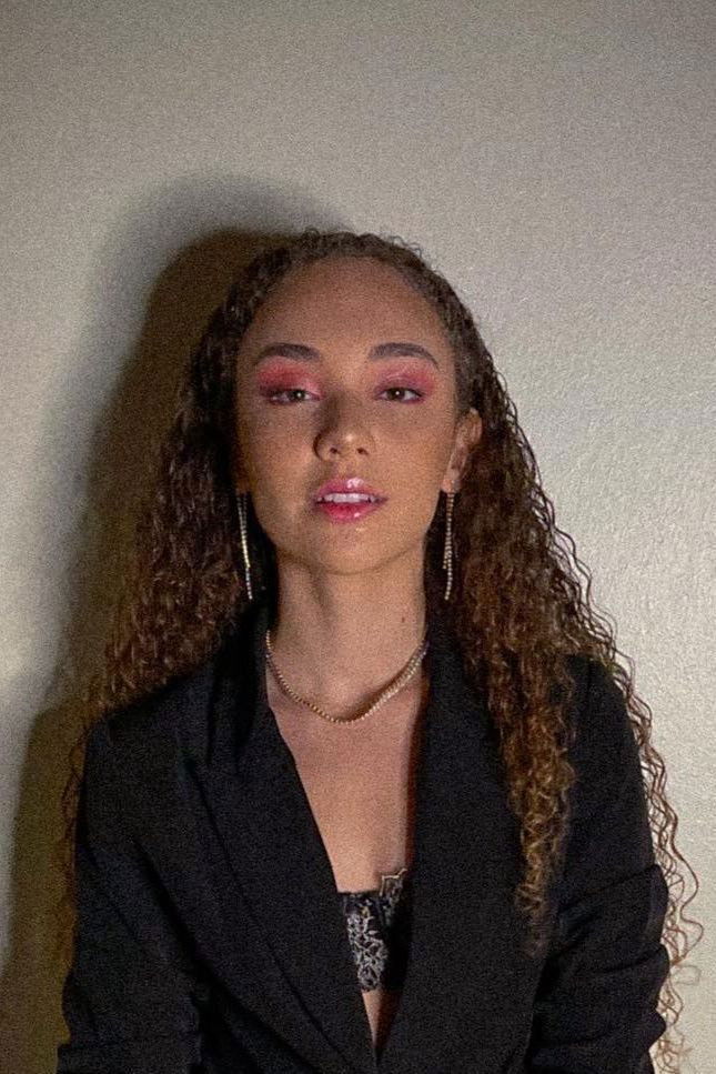 et billede af Anna Lisboa