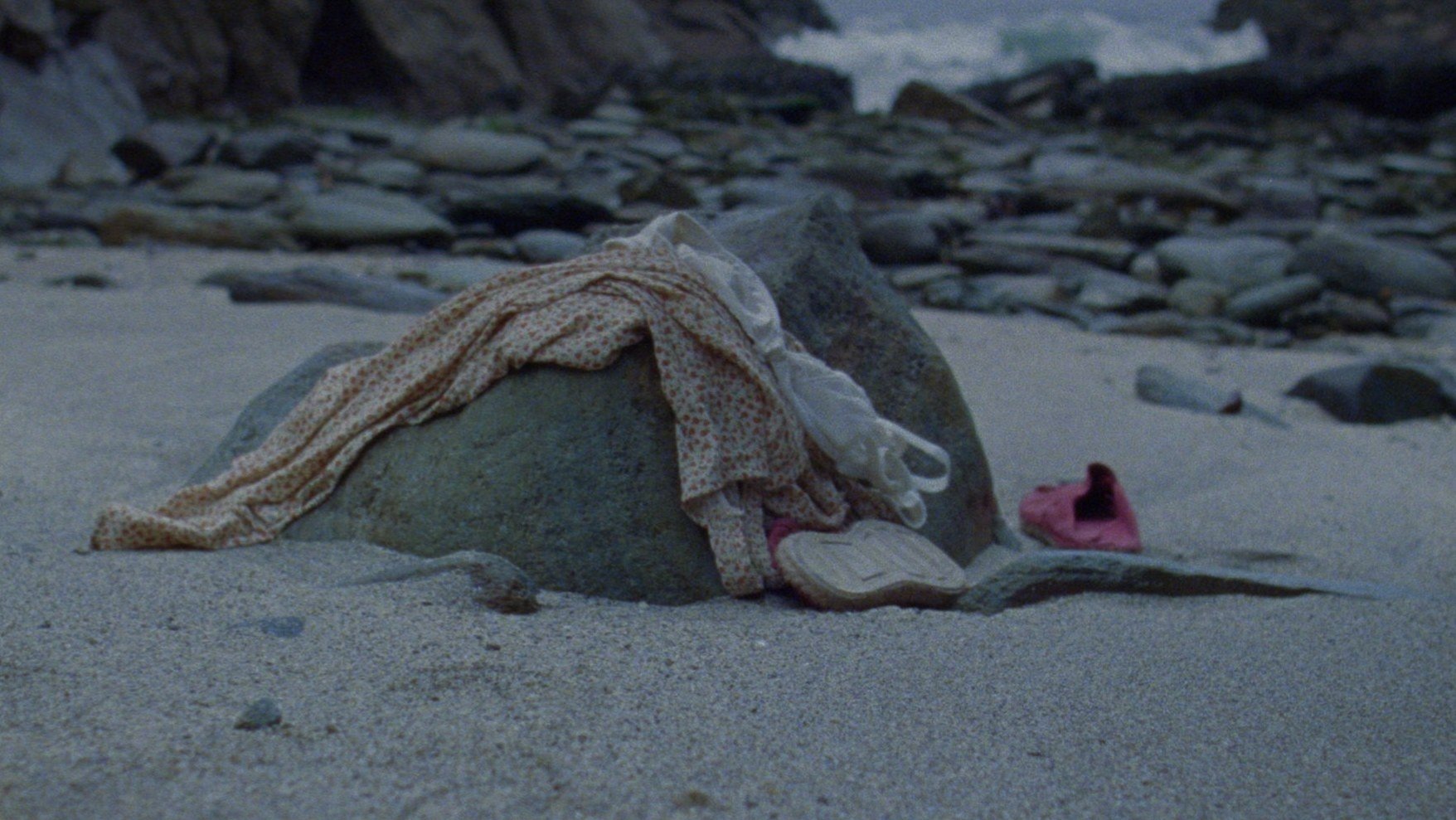 Island and Mainland (2019)