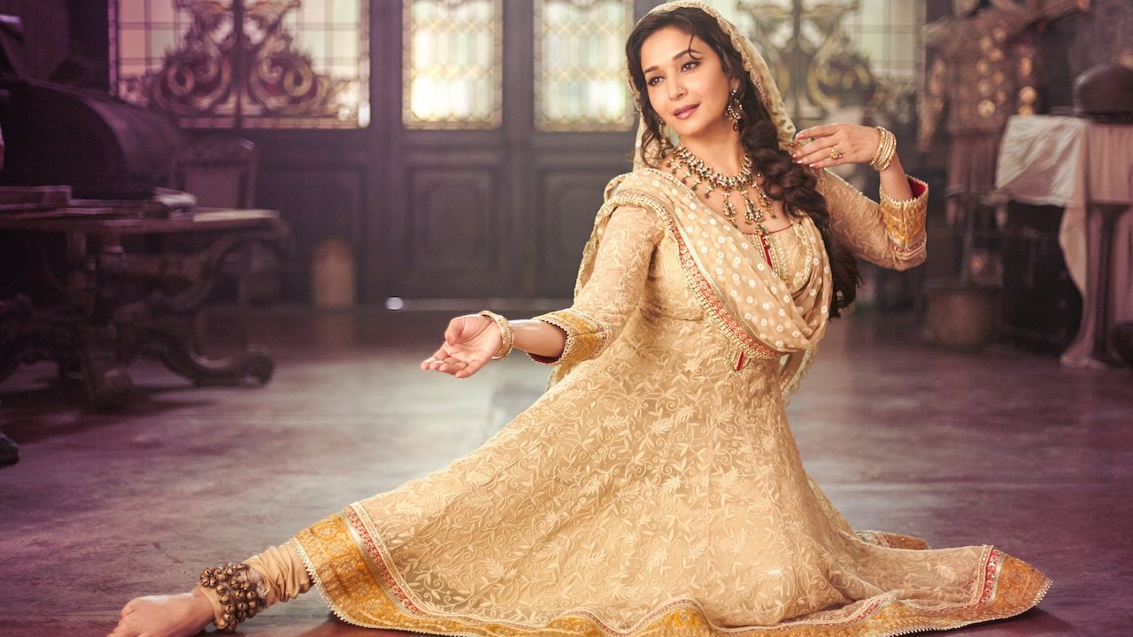 Dedh Ishqiya (2014)