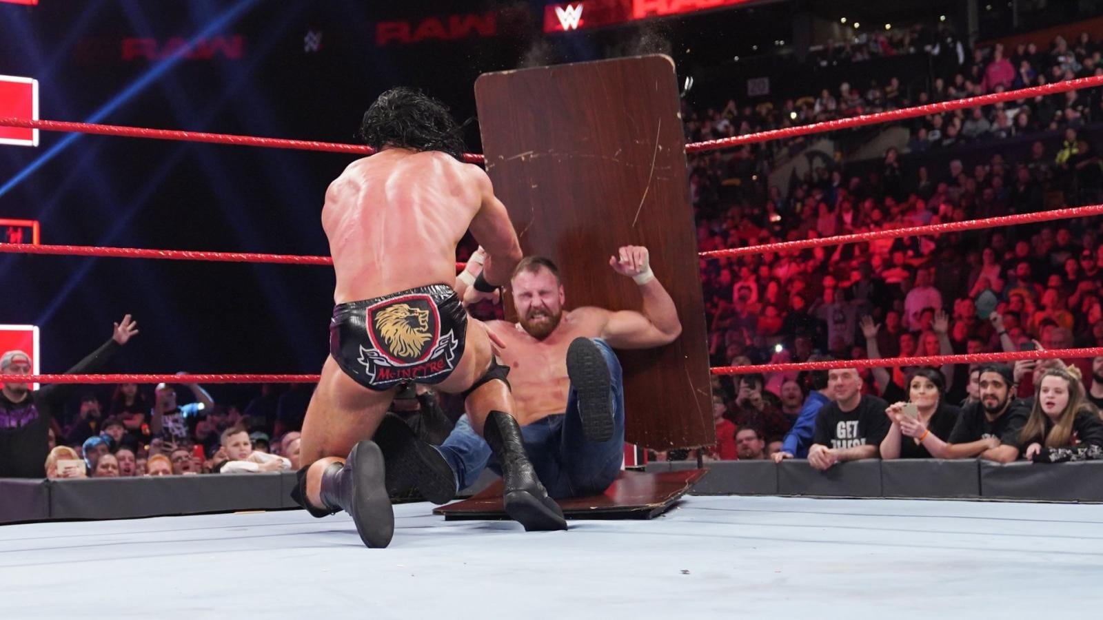 WWE Raw Staffel 27 :Folge 12 