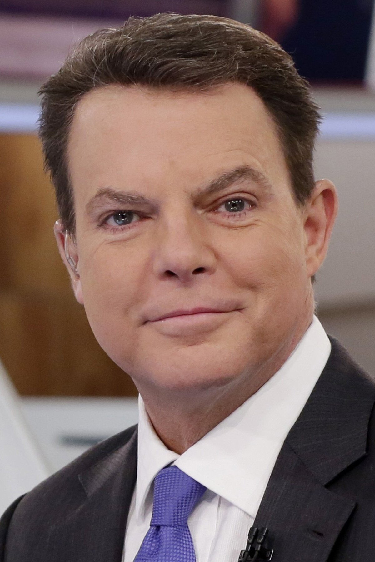 et billede af Shepard Smith