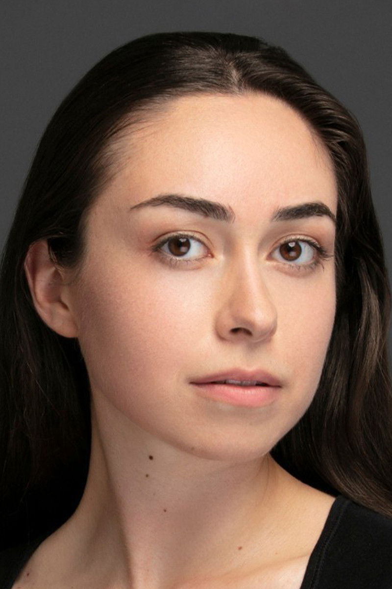 et billede af Elif Avşar