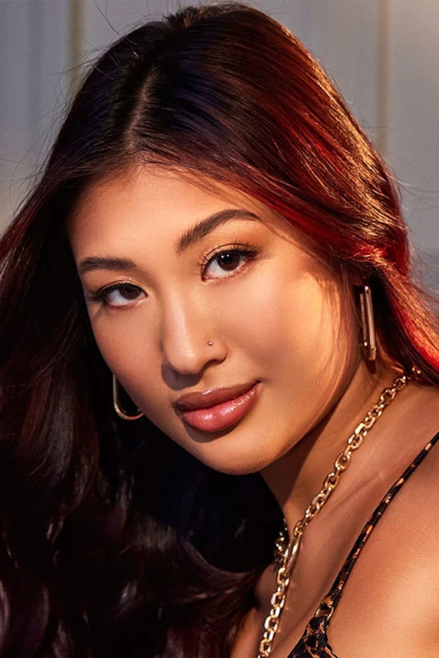 et billede af Mina Luxx