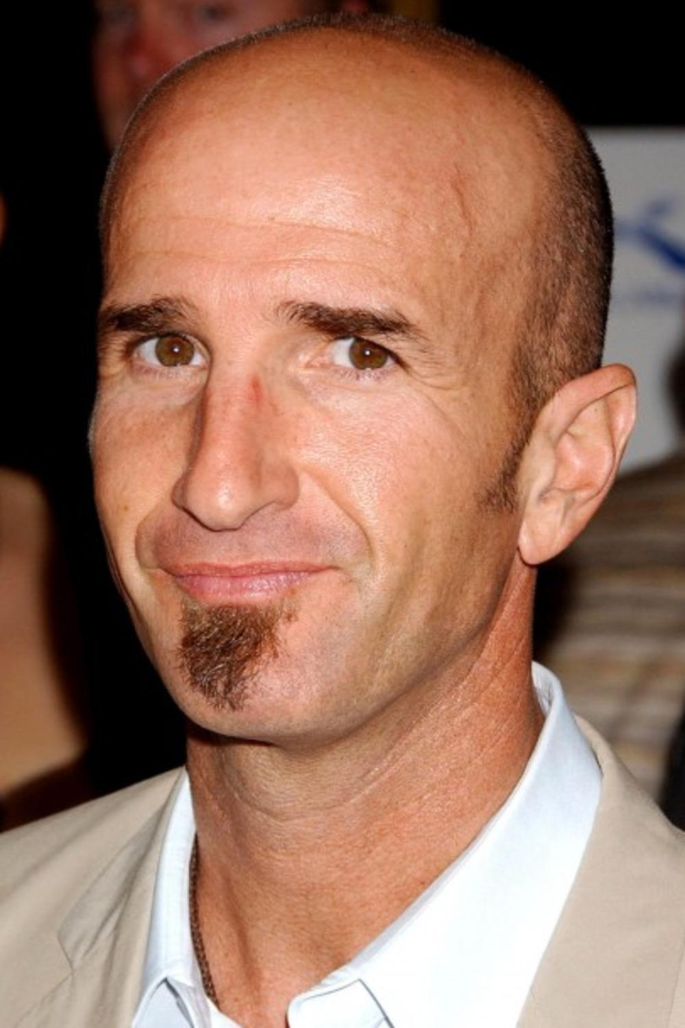 et billede af Stephen Kay