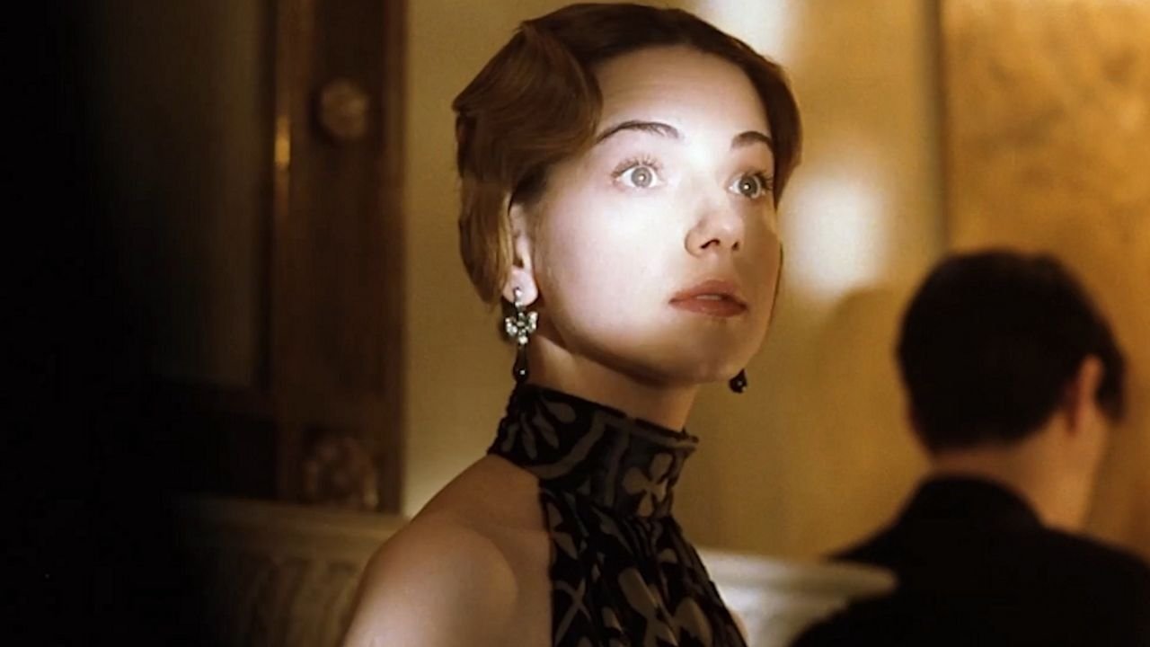 His Wife's Diary (2000)