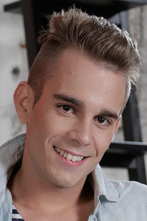 et billede af Adrian Smallwood