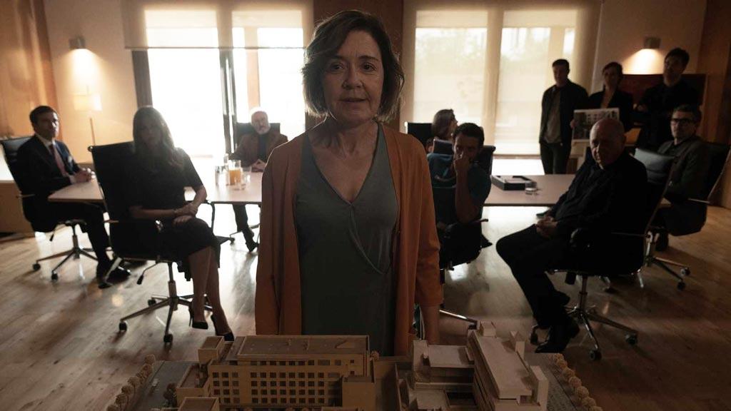 Los misterios de Laura
