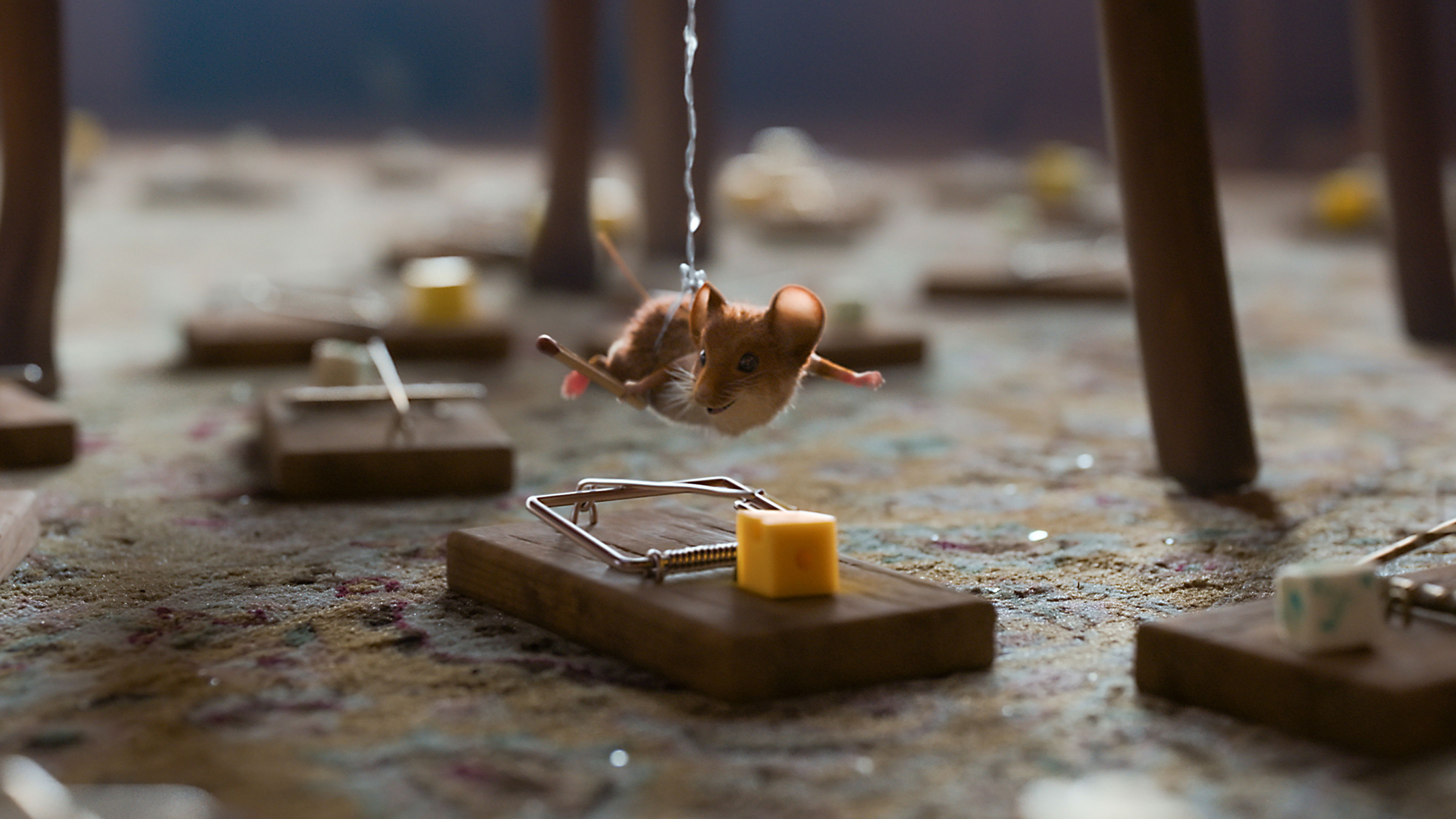 A Mouse Hunt for Christmas