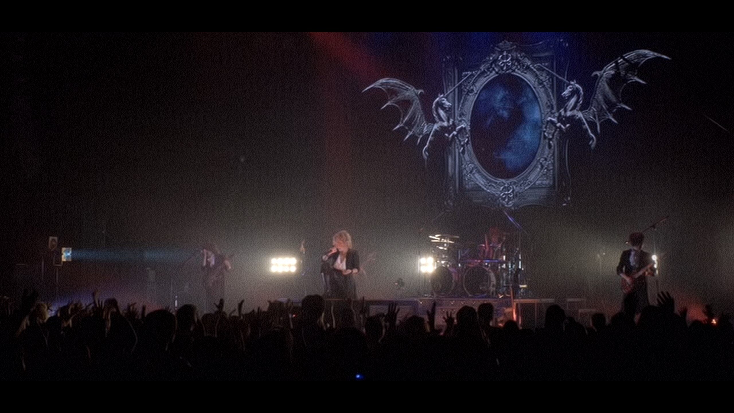 Imagem do Filme KAMIJO - Sang Live at Zepp DiverCity Tokyo