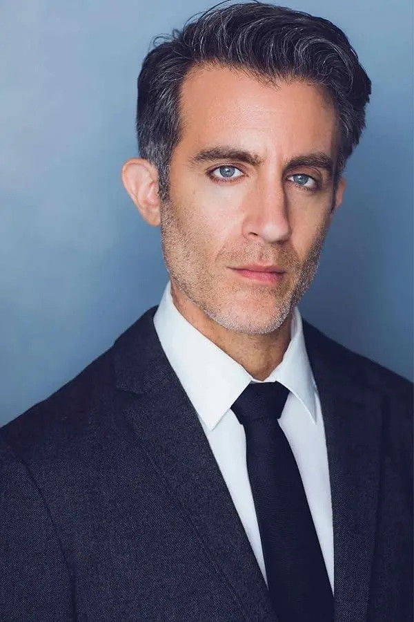 et billede af Peter Alexandrou