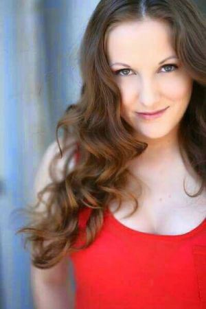 et billede af Becca Strom