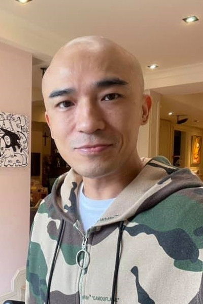 et billede af Christopher Ni