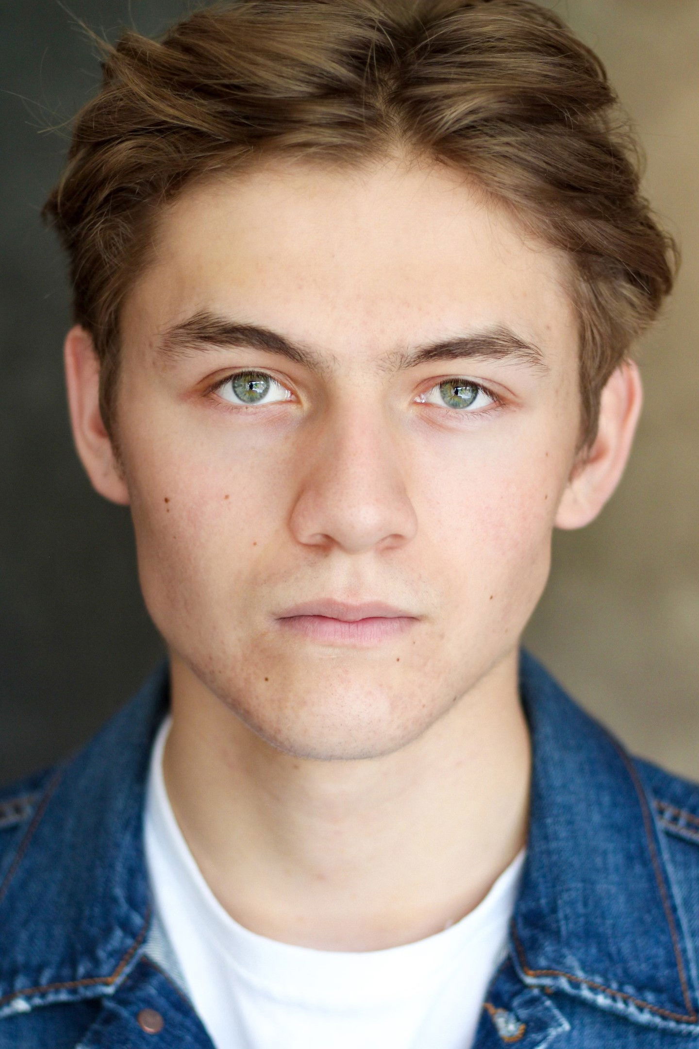 et billede af Louis Thresher