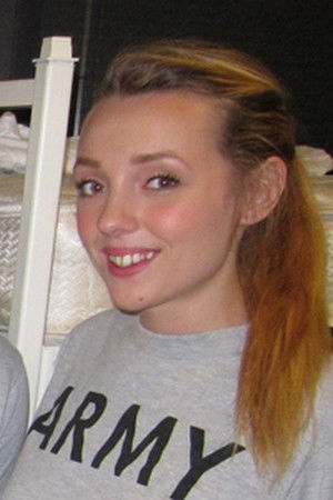 et billede af Adona Bella