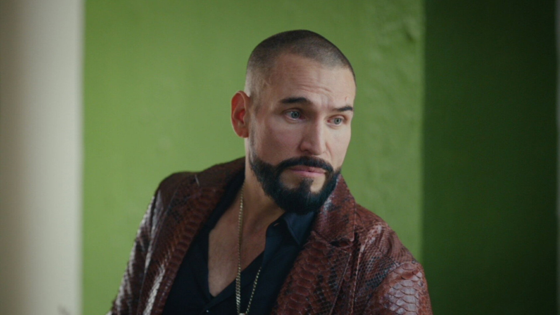El Se&ntilde;or de los Cielos Season 10 :Episode 28  Territorio en guerra