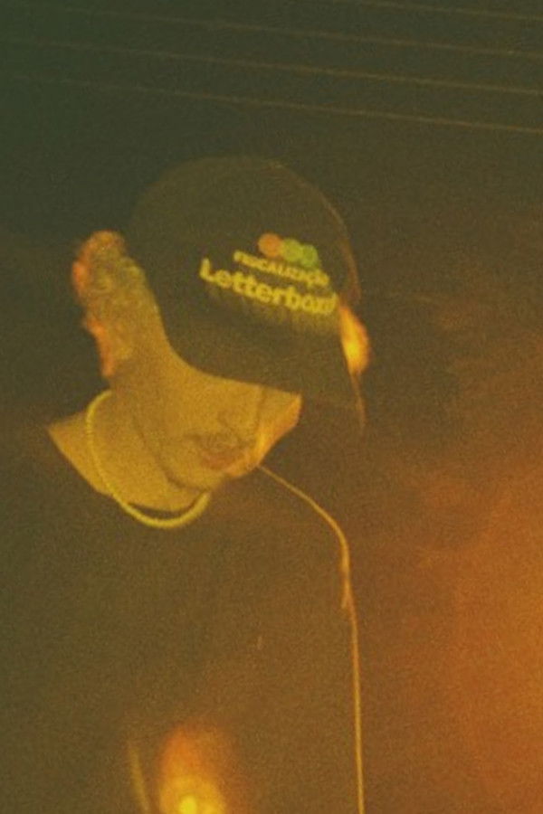 et billede af Caíque Castelo Araújo