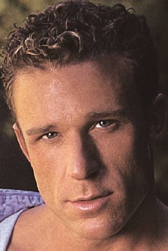 et billede af Kevin Miles