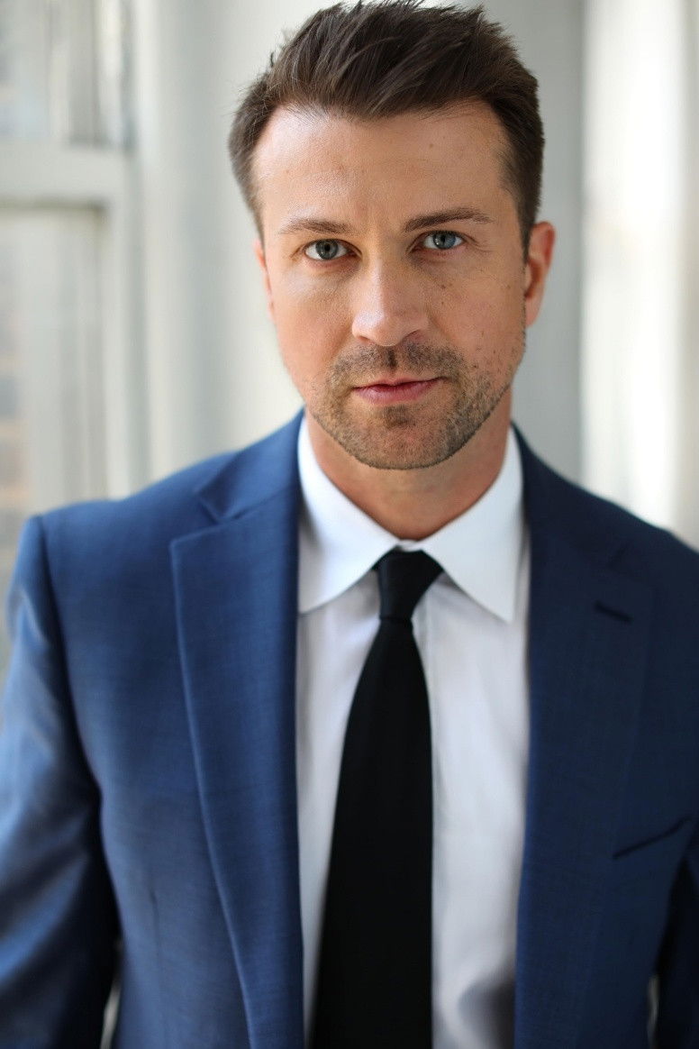 et billede af Nick Ronan