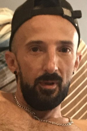 et billede af Dominique Kenique